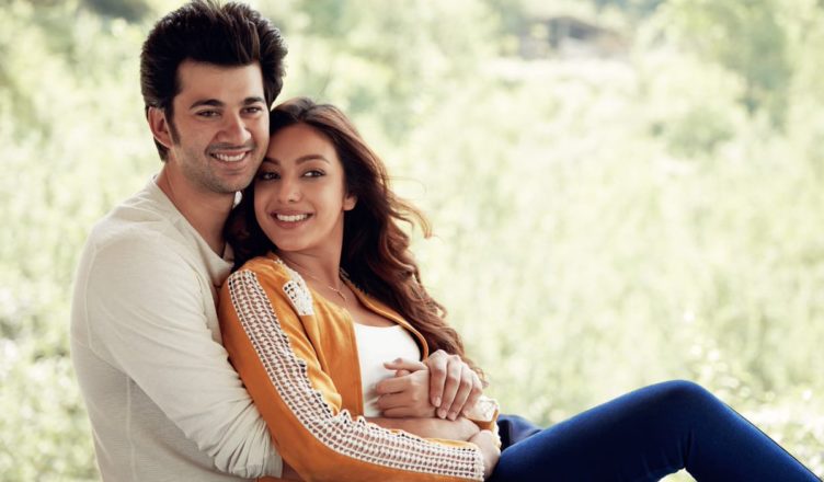 Pal Pal Dil Ke Paas Poster